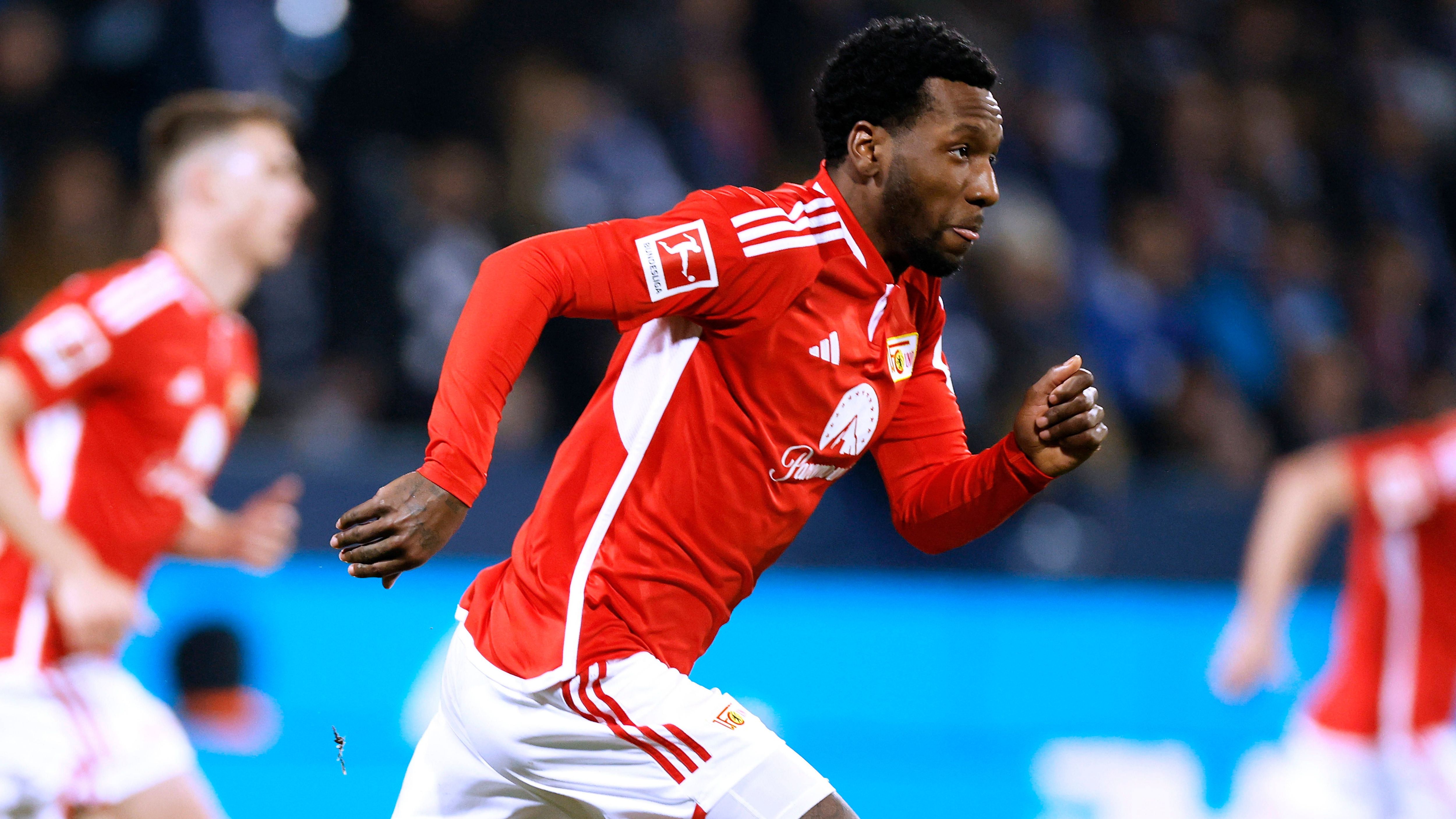 <strong>Sheraldo Becker (Union Berlin)</strong><br> <strong>Position:</strong>&nbsp;Sturm<br><strong>Nationalität:</strong> Suriname/Niederlande<br><strong>Alter:</strong>&nbsp;28 Jahre<br><strong>Im Verein seit:</strong>&nbsp;1.7.2019<br><strong>Marktwert:</strong> 12 Millionen Euro