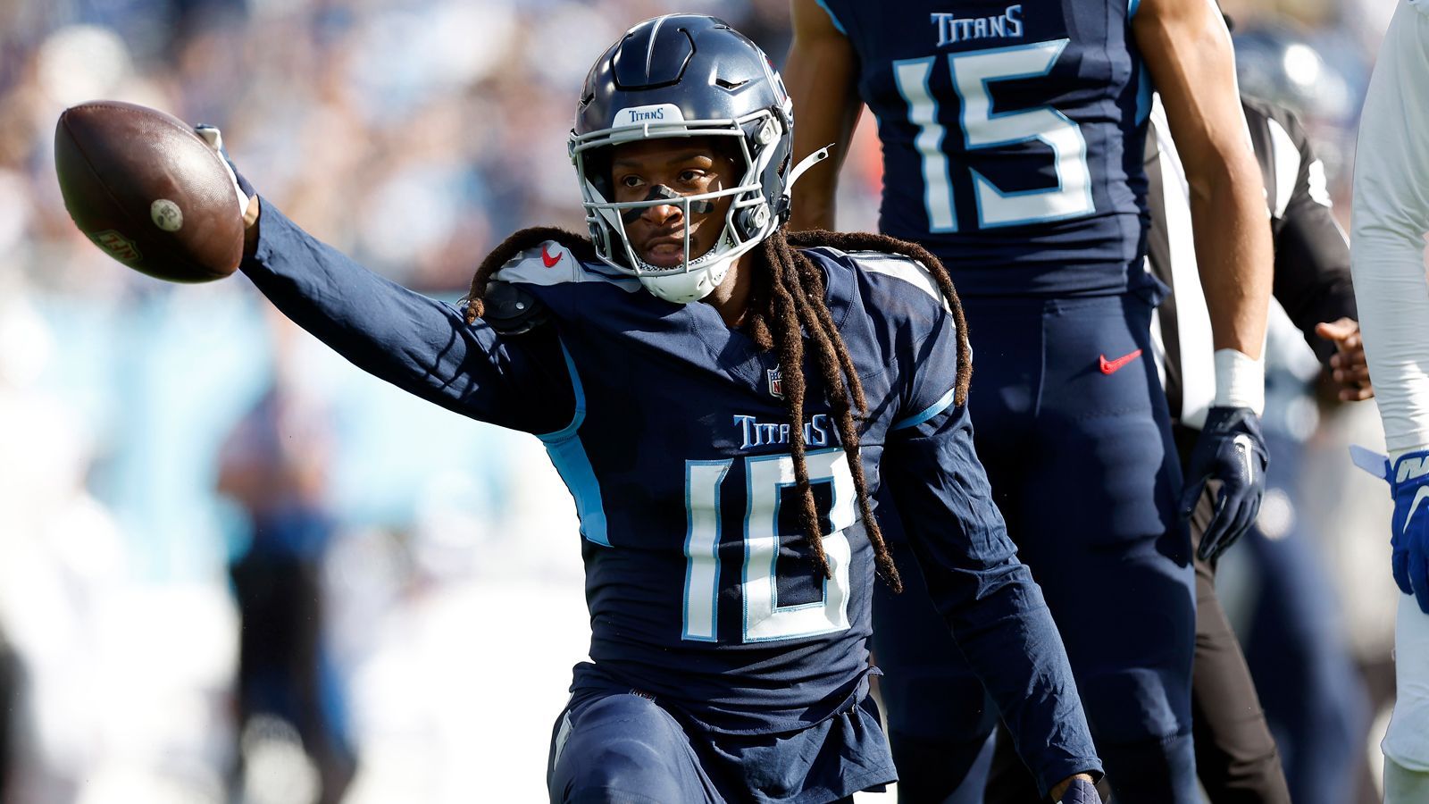<strong>Tennessee Titans (4-8)</strong><br>Bereits vor der Partie gegen die Miami Dolphins Montagnacht steht fest, dass die Titans in dieser Woche nicht mehr aus den Playoffs ausscheiden können. Das liegt unter anderem an den Siegen der Patriots (gegen die Steelers) und Bengals (gegen die Colts).