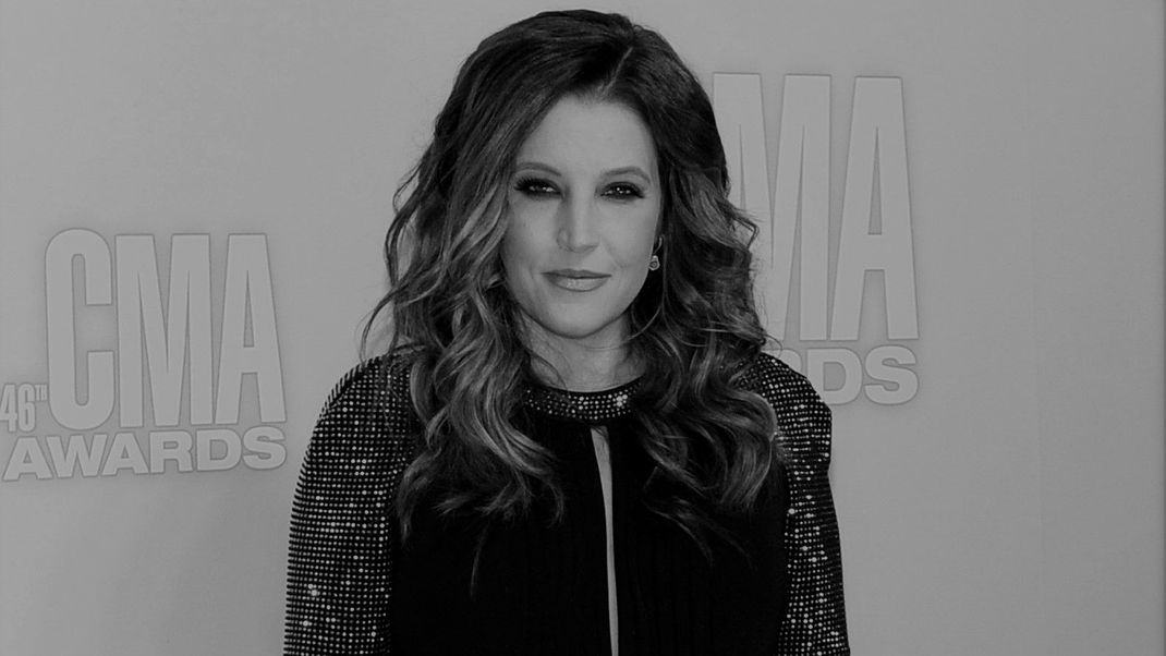 Alle Infos zu Lisa Marie Presleys Tod gibt es hier.
