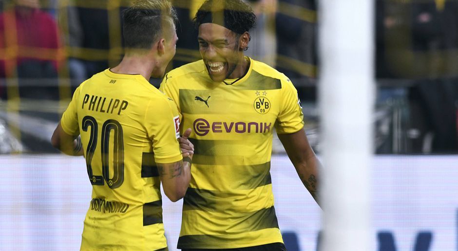 
                <strong>Beste Tordifferenz</strong><br>
                Der 6:1-Erfolg am 6. Spieltag gegen Borussia Mönchengladbach bringt Borussia Dortmund nicht nur drei Punkte und die erneute Tabellenführung wieder ein. Der BVB schraubt auch seine Tordifferenz auf +18 - so gut wie noch nie zuvor am 6. Spieltag. Bedeutet: Im Schnitt eine Dfferenz von +3 - abartig! Kein Wunder, dass dies noch keiner Mannschaft zuvor in der Bundesliga-Geschichte geschafft hatte.
              