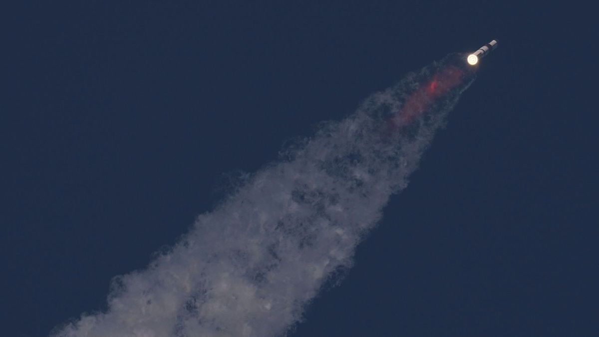Raumschiff Starship von SpaceX absolviert Testflug