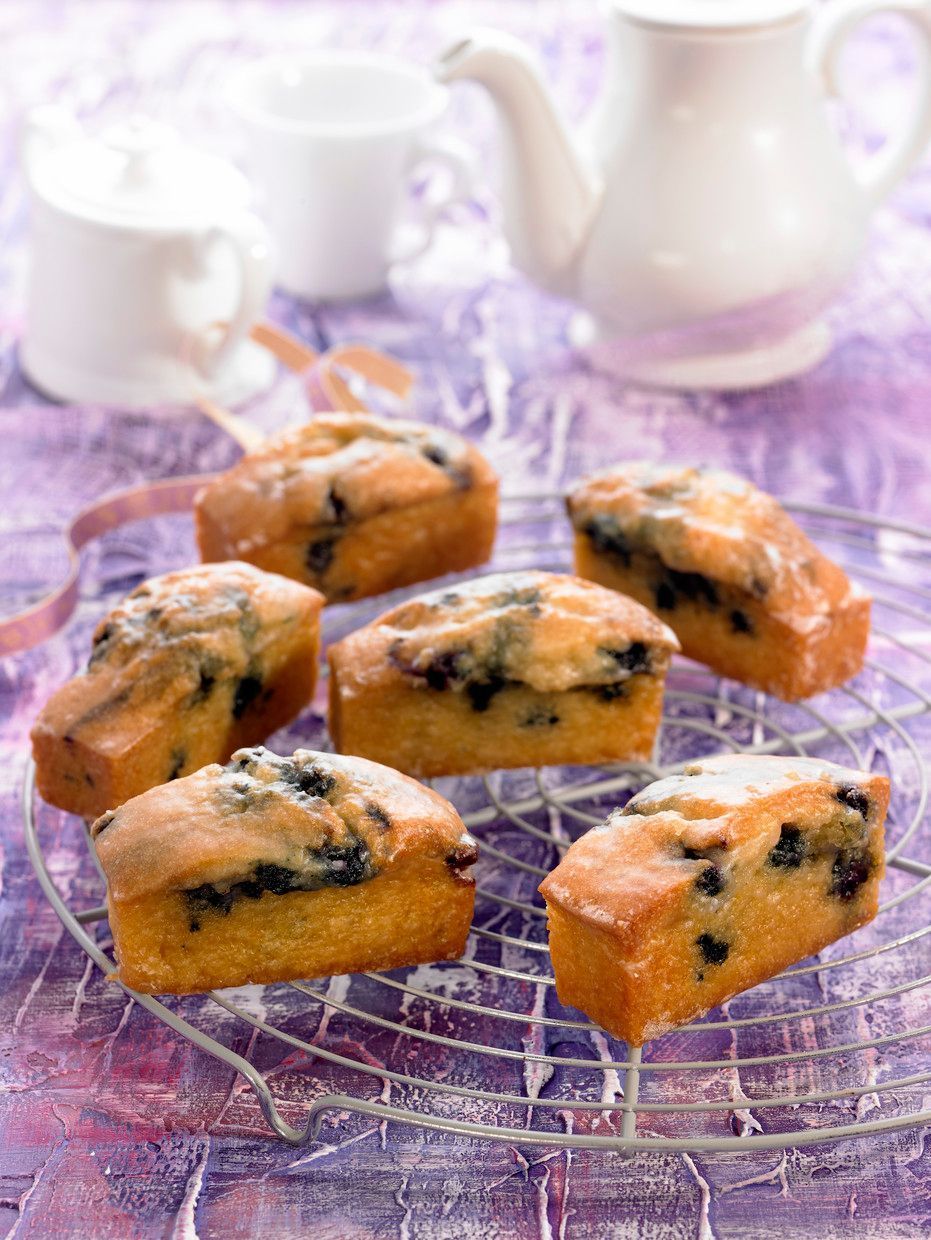 Enie backt: Rezept-Bild Mini-Kuchen mit Blaubeeren	
