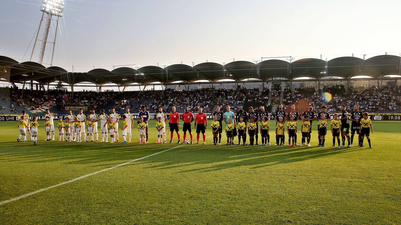 
                <strong>Graz vs. Larnaka</strong><br>
                In der Qualifikation zur Europa League ist es in der Begegnung zwischen dem österreichischen Vertreter Sturm Graz und dem AEK Larnaka aus Zypern zu einem blutigen Spielabbruch gekommen.
              