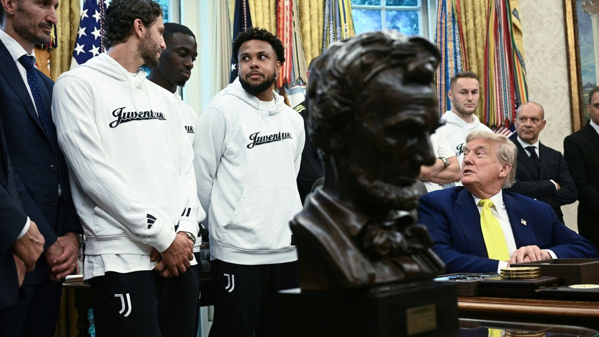 Eine Delegation von Juventus besuchte Donald Trump