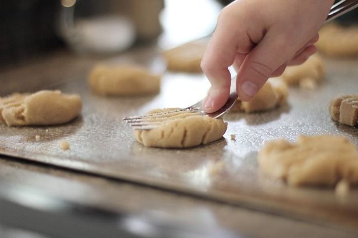 weihnachtsplätzchen mit nüssen