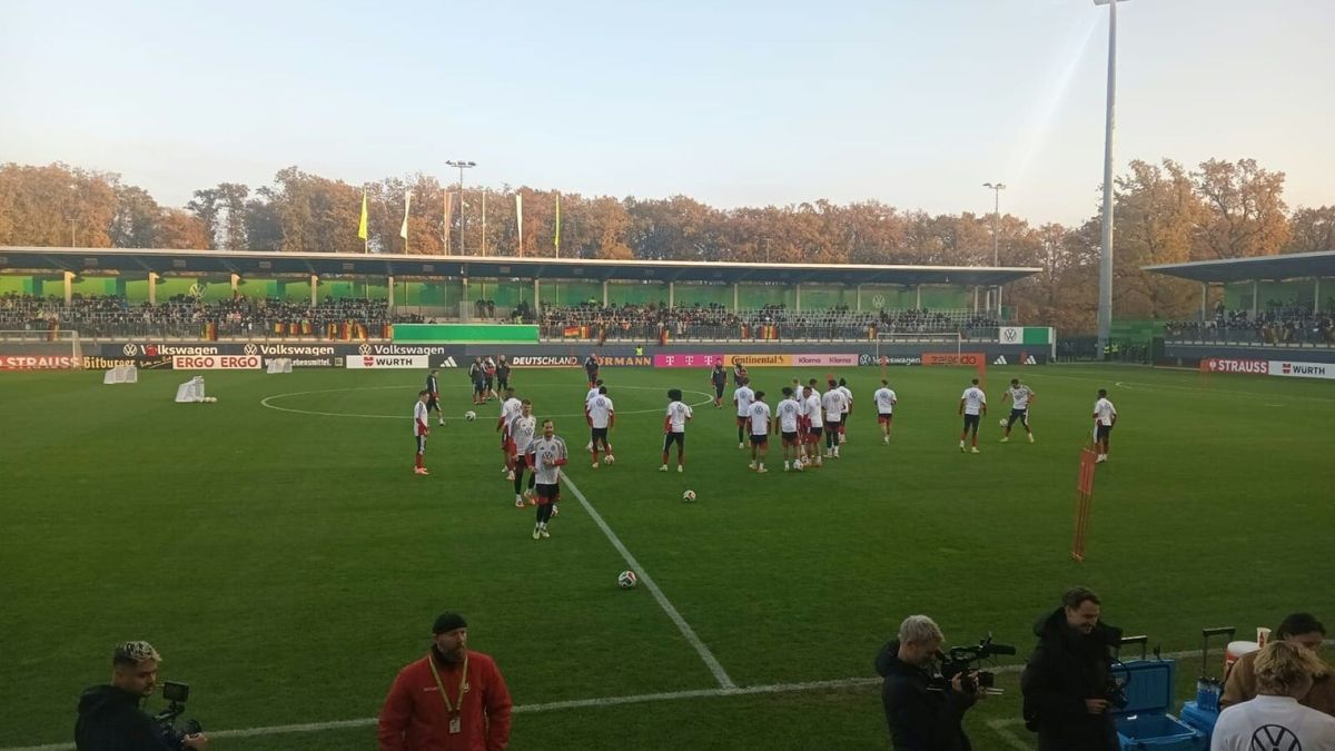 Szene vom Training im AOK Stadion