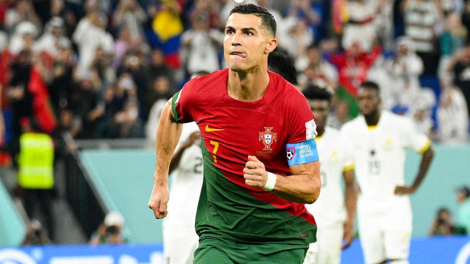 
                <strong>Cristiano Ronaldo (Portugal)</strong><br>
                &#x2022; Turnierjahre: 2006, 2010, 2014, 2018, 2022<br>&#x2022; WM-Spiele: 18<br>&#x2022; WM-Tore: 8<br>&#x2022; Bestes WM-Ergebnis: Platz 4 (WM 2006)<br>
              