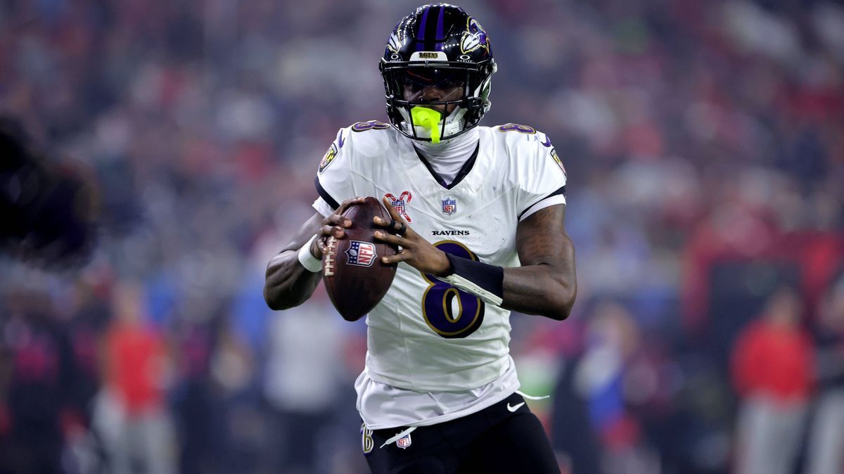 December 25, 2024, Houston, Texas, U.S: Baltimore Ravens quarterback Lamar Jackson (8) looks to pass downfield during the third quarter between the Houston Texans and the Baltimore Ravens at NRG St...