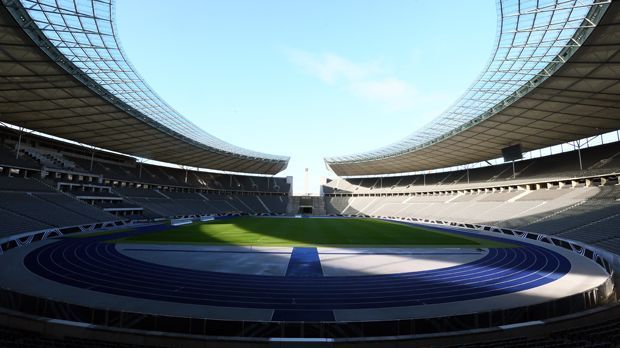 
                <strong>Platz 10: Olympiastadion (Berlin)</strong><br>
                Platz 10: Olympiastadion, Berlin. Das Zuhause von Hertha BSC bietet 74.475 Menschen Platz. Im Juni 2015 wurde das Finale der UEFA Champions League in der deutschen Hauptstadt ausgetragen.
              