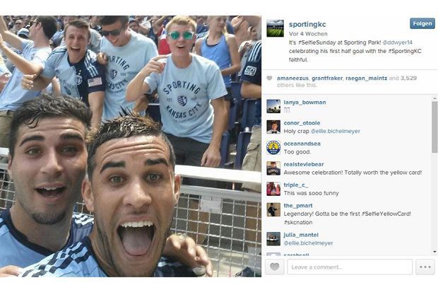 
                <strong>Gelbe Karte für Selfie-Jubel</strong><br>
                Im Spiel zwischen Sporting Kansas City und Chicago Fire (1:1) kommt es zu einer kuriosen Szene. Als Kansas-Stürmer Dom Dwyer zur 1:0-Führung trifft, knipst er mit den Fans im Stadion ein Selfie - und kassiert dafür die Gelbe Karte.
              