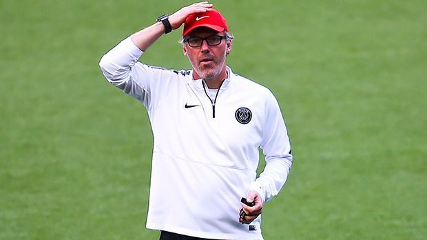 
                <strong>Laurent Blanc</strong><br>
                Laurent Blanc: Frankreich. Auch wenn er gerne täglich auf dem Trainingsplatz steht - der Franzose wird nicht bei einem Top-Klub unterkommen und daher nach der EM 2016 wieder Nationaltrainer der Equipe Tricolore. Diesen Job hatte er bereits zwischen 1989 und 2000. 
              