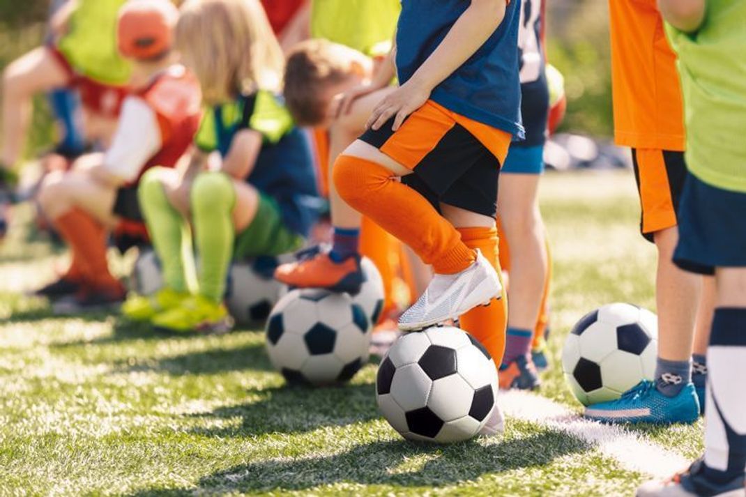 So findest du die passende Sportbekleidung für deine Kids