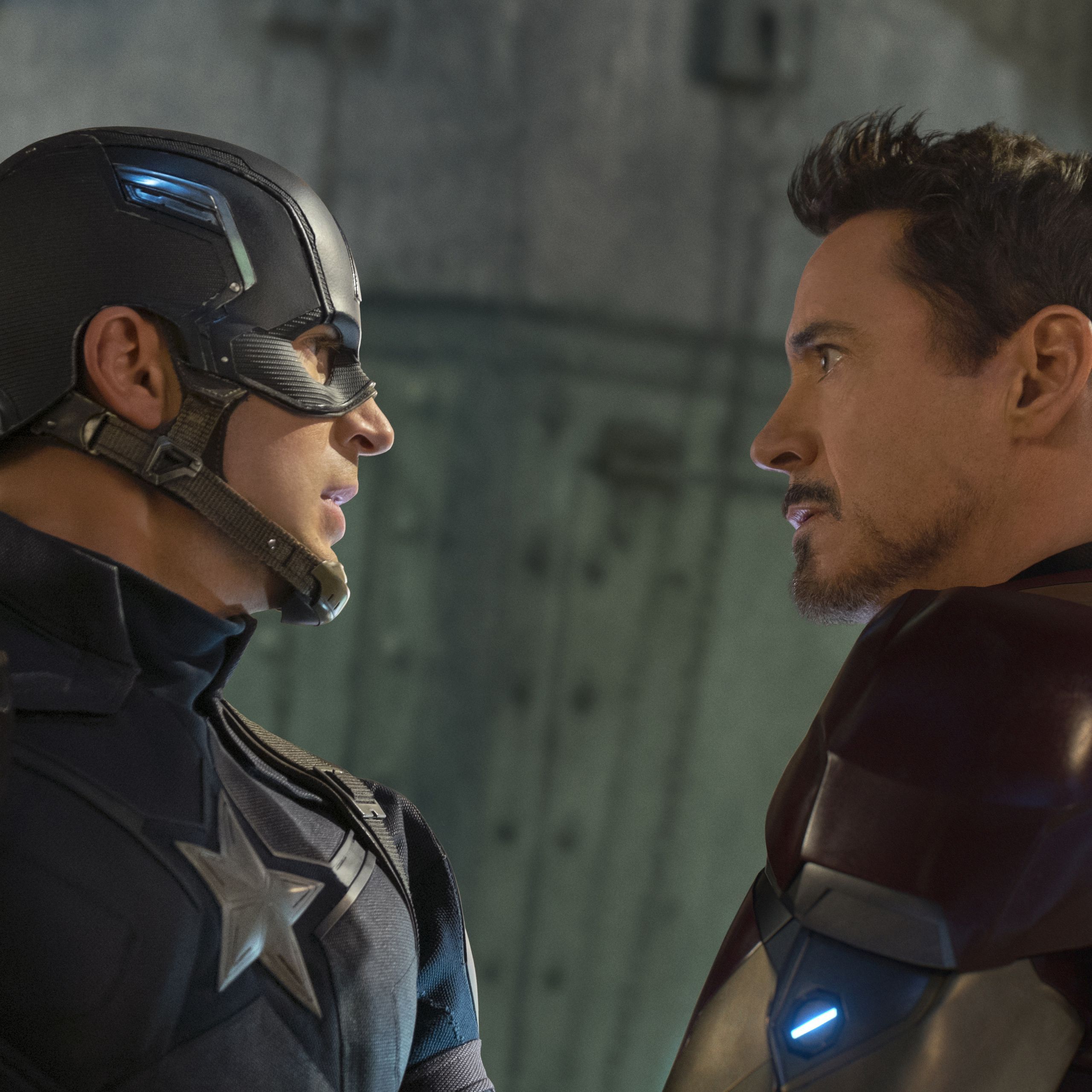 Captain America vs. Iron Man in "The First Avenger: Civil War"