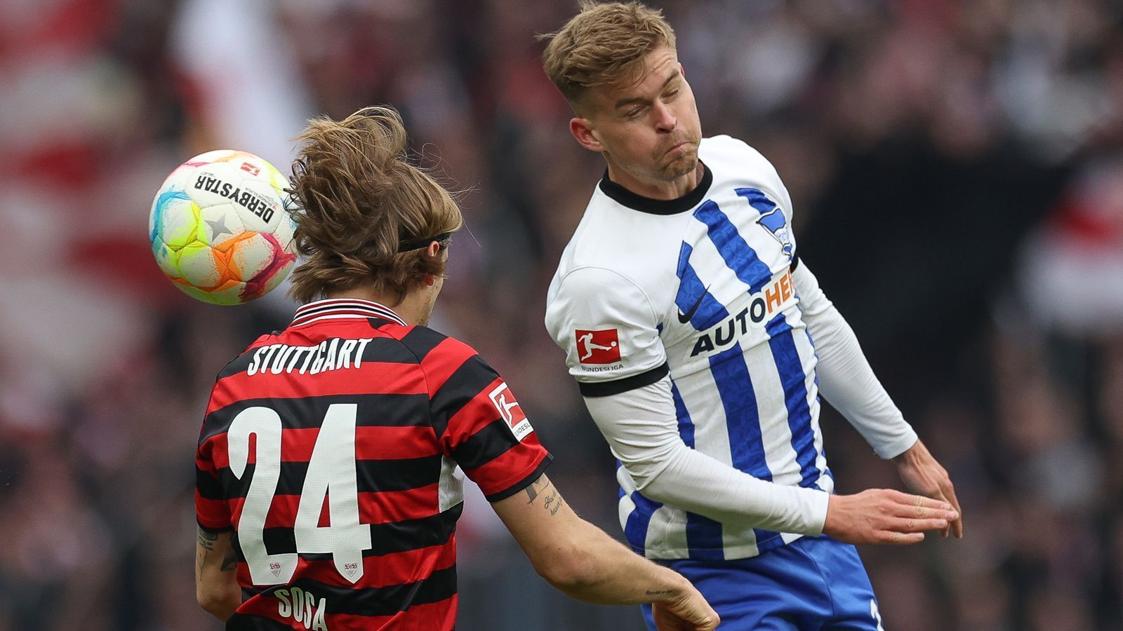 
                <strong>Maximilian Mittelstädt</strong><br>
                Der VfB Stuttgart verstärkt sich mit Maximilian Mittelstädt von Bundesliga-Absteiger Hertha BSC. Das gaben beide Vereine bekannt. Laut "Kicker" zahlen die Schwaben eine Ablöse von 800.000 Euro für den 26 Jahre alten Linksverteidiger. Sein neuer Vertrag beim VfB läuft bis zum Sommer 2026. Mittelstädt absolvierte für Hertha BSC 145 Bundesliga-Spiele.
              