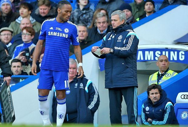 
                <strong>Sturm: Didier Drogba</strong><br>
                Im Sturm spielt DER Mourinho-Liebling. Didier Drogba kam extra für seinen Coach aus Istanbul zurück nach London.
              