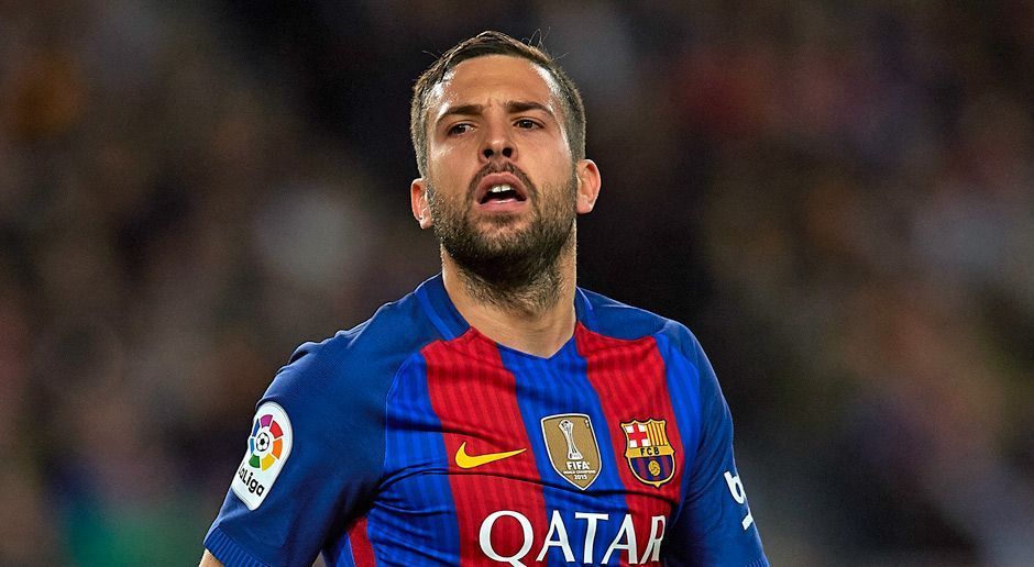 
                <strong>Linksverteidiger: Jordi Alba - 14 Millionen</strong><br>
                Wechselte 2012 für 14 Millionen Euro vom FC Valencia zum FC Barcelona.
              