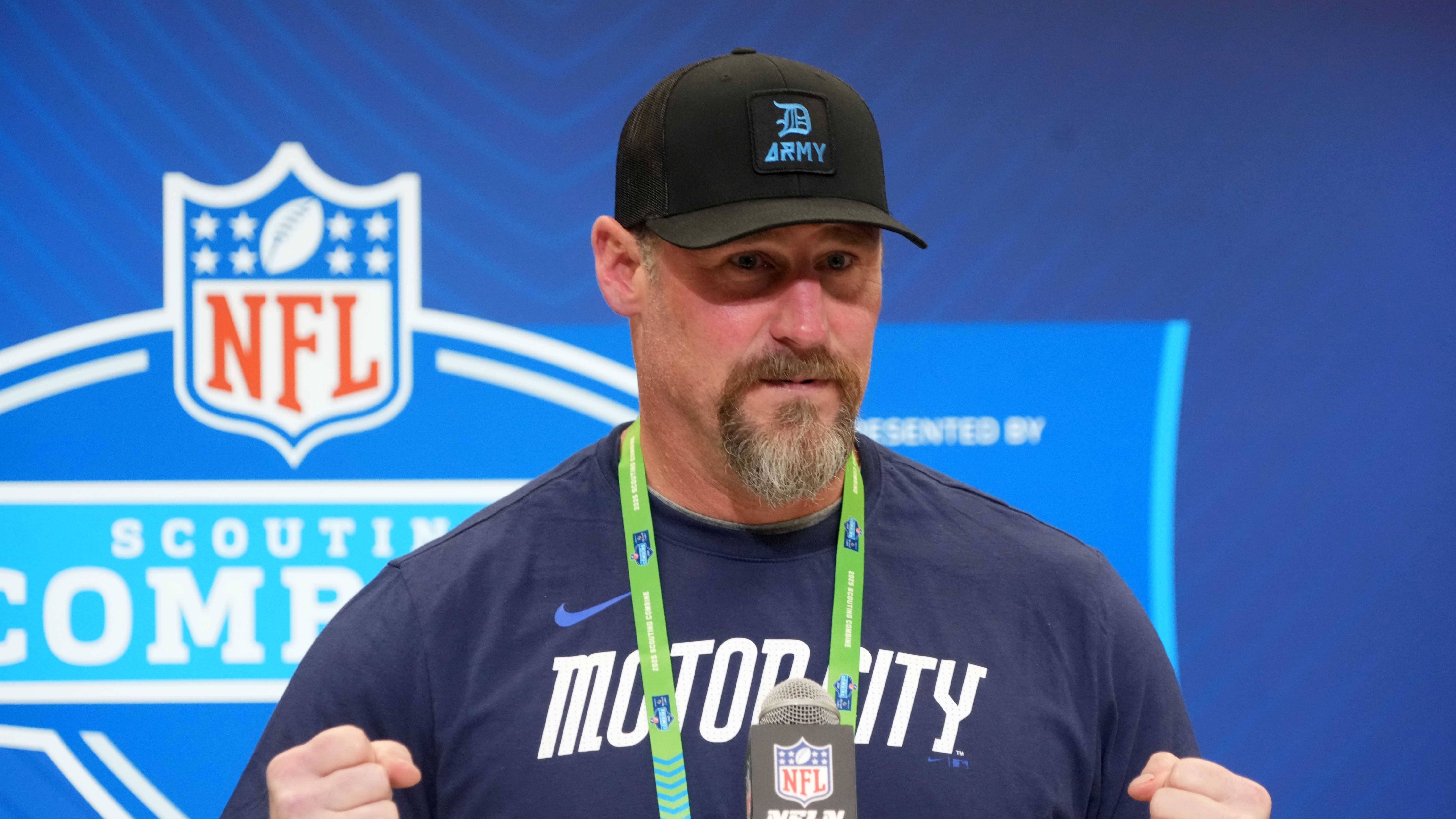 <strong>Detroit Lions: Umbruch meistern, Stärken bewahren</strong><br>Die Lions verloren in der Offseason beide Koordinatoren: Ben Johnson in der Offensive, Aaron Glenn in der Defensive. Das wird die spielerische Identität der Franchise verändern, aber wie stark? Dan Campbell und sein Trainerteam stehen vor wegweisenden Monaten. Knüpfen die Lions an ihre starke Entwicklung an - oder gibt es einen kleinen Absturz?