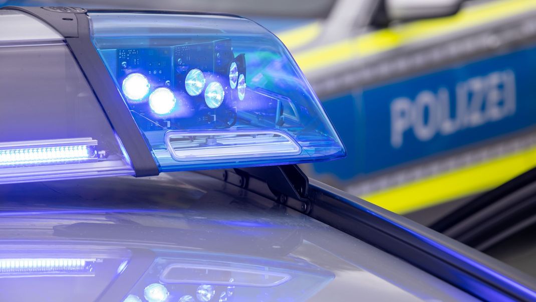 Blaulicht-Einsatz in Goslar nach einer Bombendrohung am Schulzentrum.