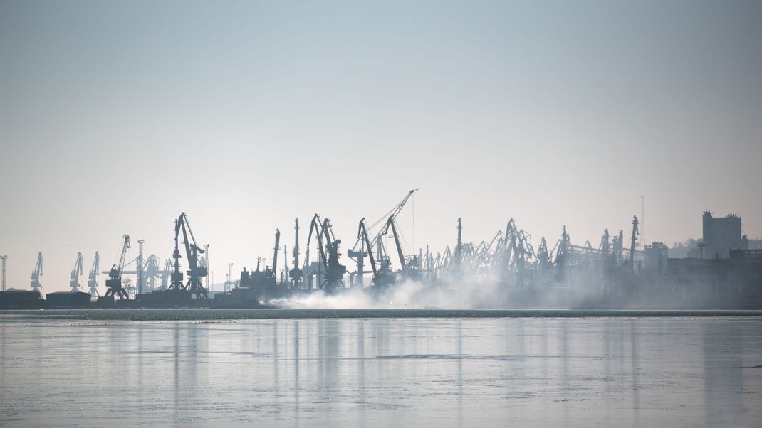 Die Zahl der Todesopfer nach dem russischen Raketenangriff auf Hafeninfrastruktur im Gebiet Odessa ist auf sieben angestiegen, meldeten die Behörden. (Symbolbild)