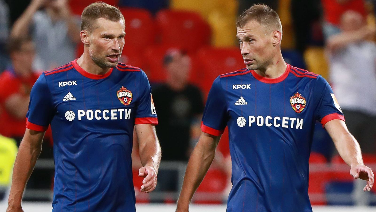 
                <strong>Vasili (li.) und Aleksey Berezutski (re., ZSKA Moskau)</strong><br>
                Gemeinsame Champions-League-Spiele: 38
              