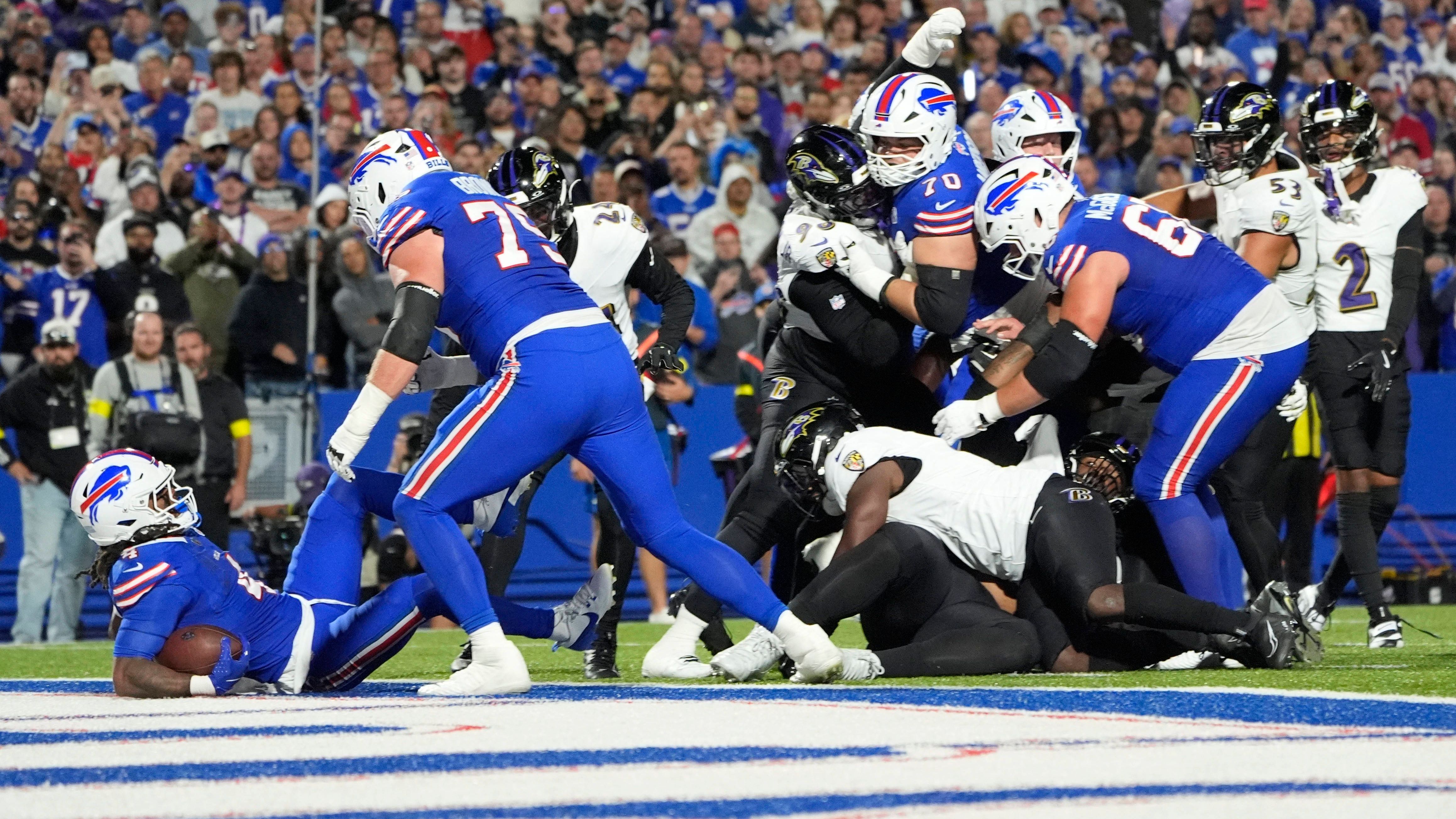 <em><strong>Bills und Ravens sorgen für "Scorigami" - was ist das?</strong><br>Gleich in Woche eins der neu gestarteten NFL-Saison war wieder "Scorigami"-Time! Das <a href="https://www.ran.de/sports/american-football/nfl/news/nfl-buffalo-bills-schlagen-baltimore-ravens-dank-starker-aufholjagd-586724">41:40 der Buffalo Bills gegen die Baltimore Ravens</a> war ein noch nie dagewesenes Endergebnis in der NFL-Geschichte, genauer gesagt die Nummer 1092 an verschiedenen Spielausgängen. Da stellt sich die Frage: Warum gibt es so viele unterschiedliche Ergebnisse im American Football?</em>