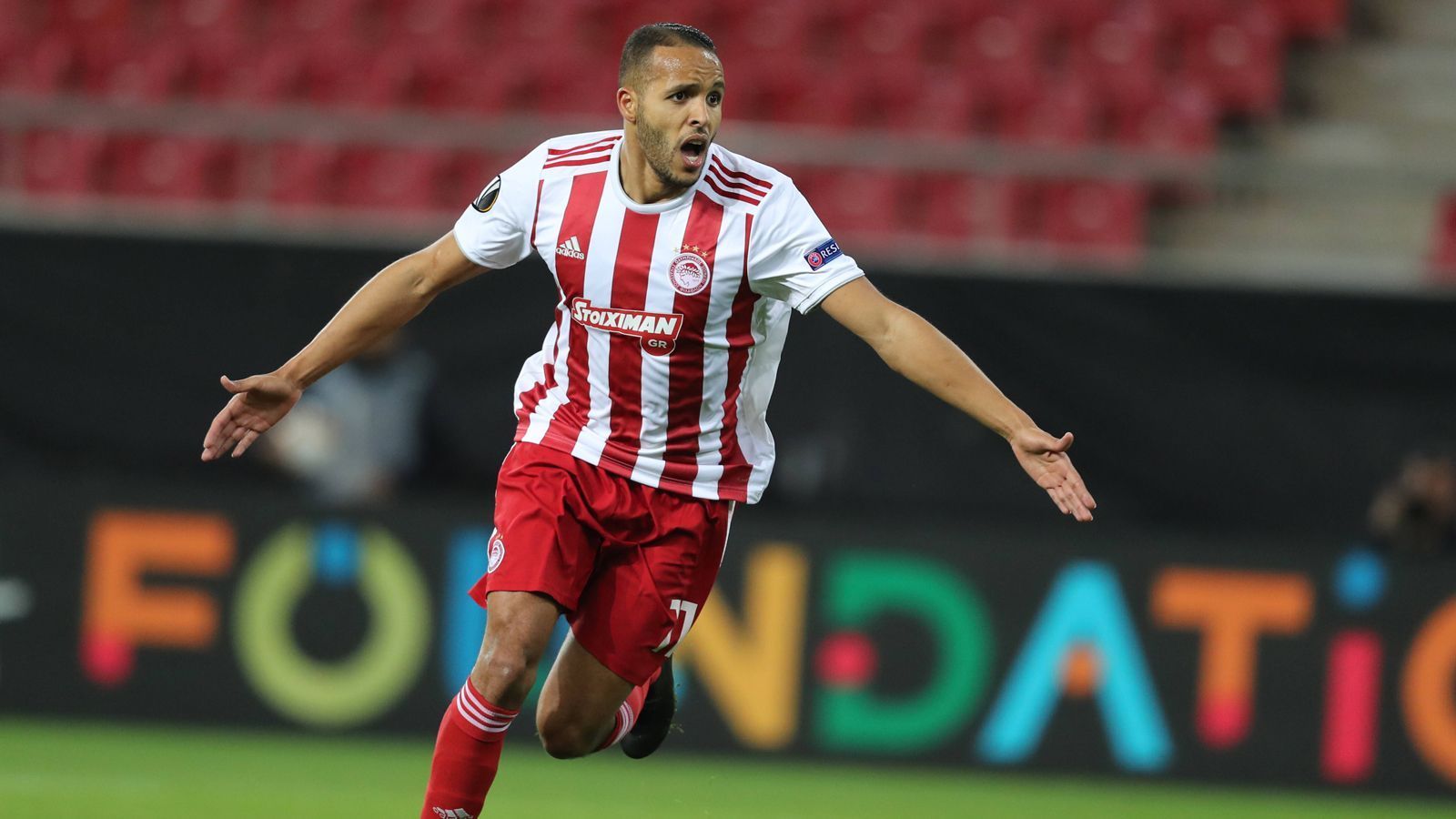 
                <strong>Super League I (Griechenland)</strong><br>
                1. Youssef El Arabi (Olympiakos Piräus) 17 Tore2. Federico Macheda (Panathinaikos Athen) 12 Tore3. Jeronimo Barrales (Asteras Tripolis) 10 Tore    Karol Swiderski (PAOK Thessaloniki) 10 Tore
              