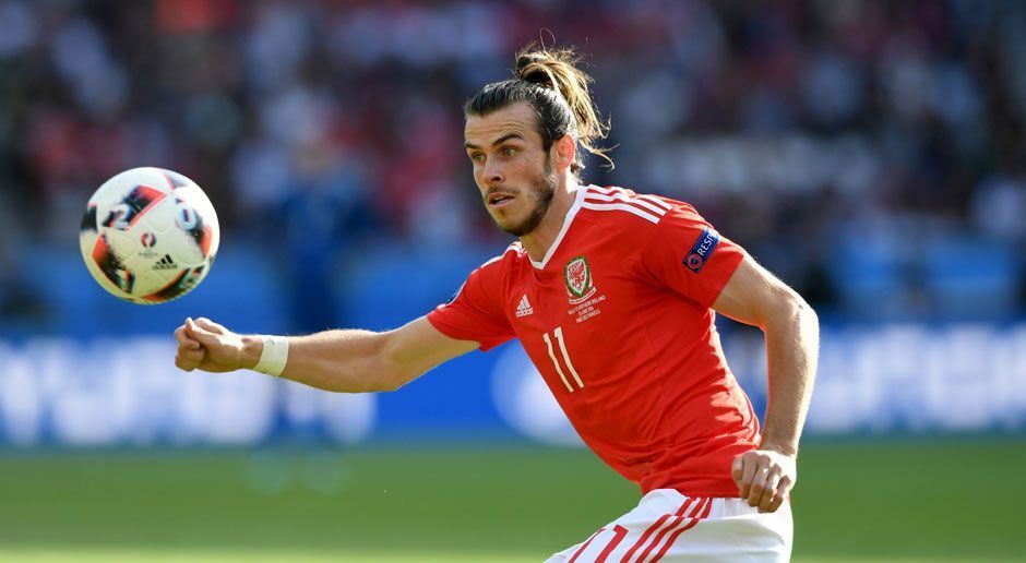 
                <strong>Gareth Frank Bale</strong><br>
                Gareth Frank Bale: Der pfeilschnelle Waliser verdankt den zweiten Vornamen seinem Vater, der ebenfalls Frank heißt. 
              