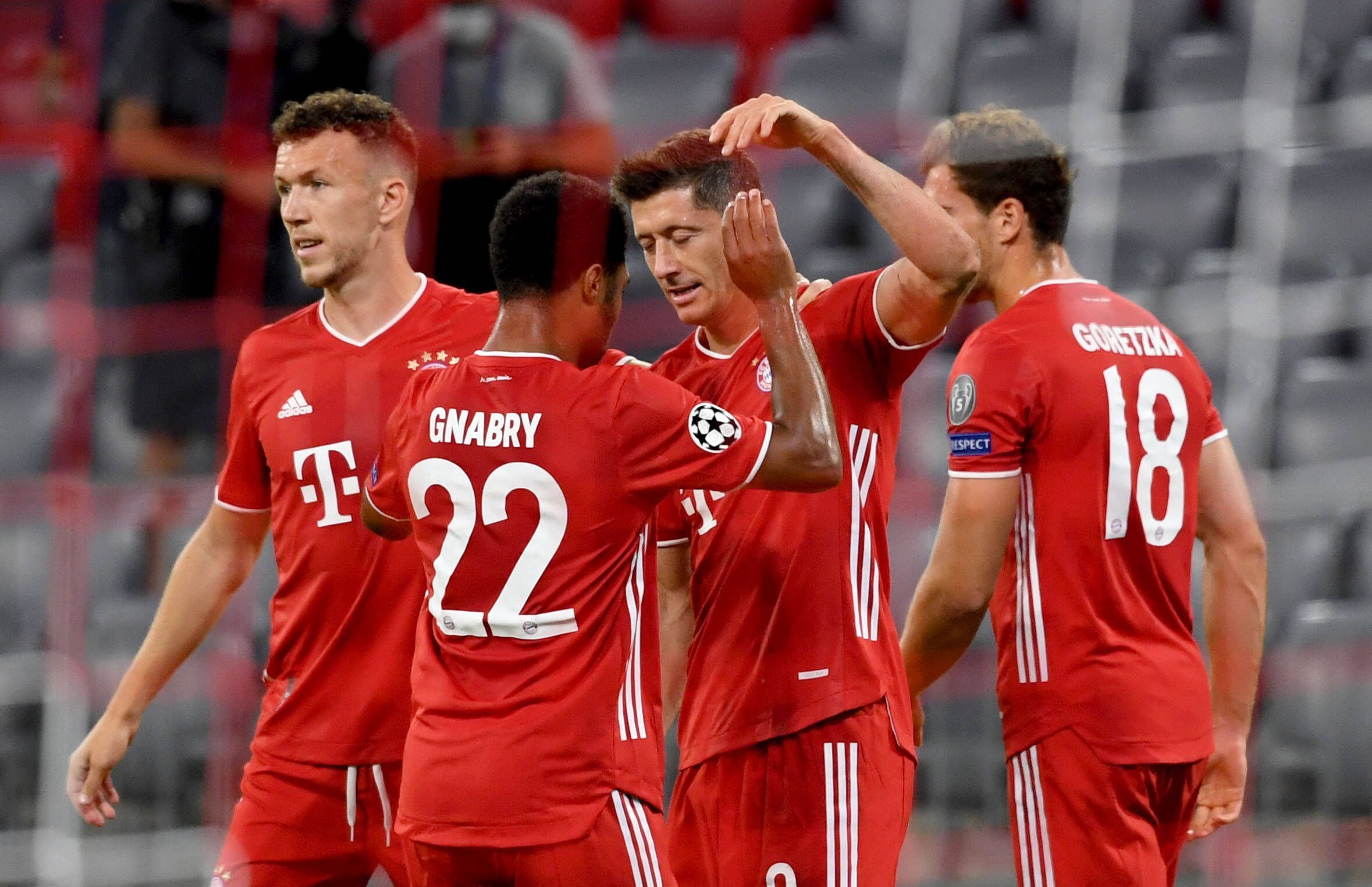 
                <strong>Achtelfinale: FC Bayern München </strong><br>
                Mit dem 4:1 gegen den FC Chelsea hat der FC Bayern München einen neuen Rekord aufgestellt: In den ersten acht Spielen der Saison 2020/21 hat der deutsche Meister insgesamt 31 Tore erzielt. Dies gelang zuvor keiner anderen Mannschaft in der Geschichte der "Königsklasse".
              