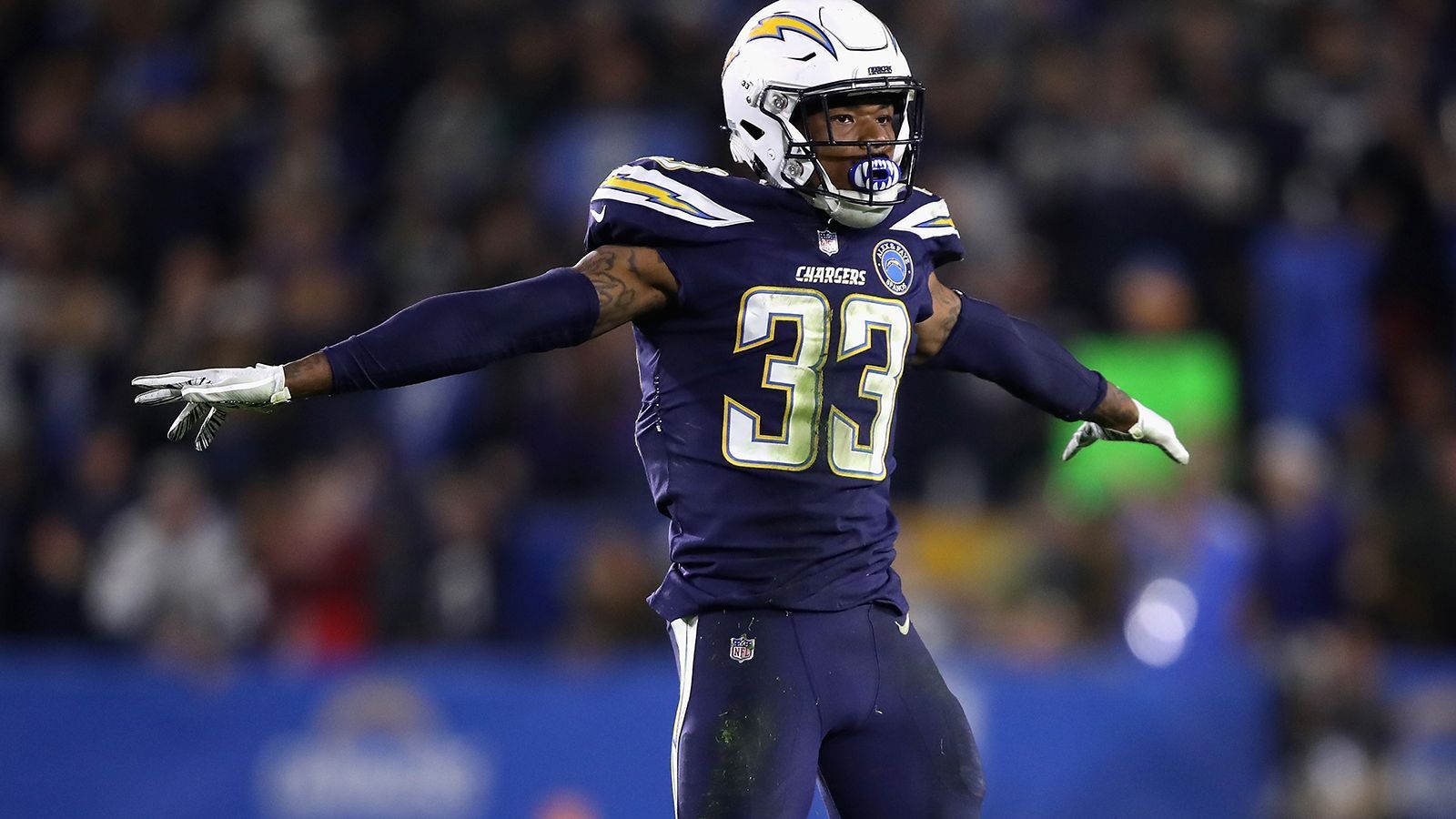 
                <strong>Derwin James (17. Pick, Los Angeles Chargers) </strong><br>
                &#x2022; Safety -<br>&#x2022; Fifth Year Option: Gezogen -<br>&#x2022; Gehalt: 9 052 000 Dollar<br>
              