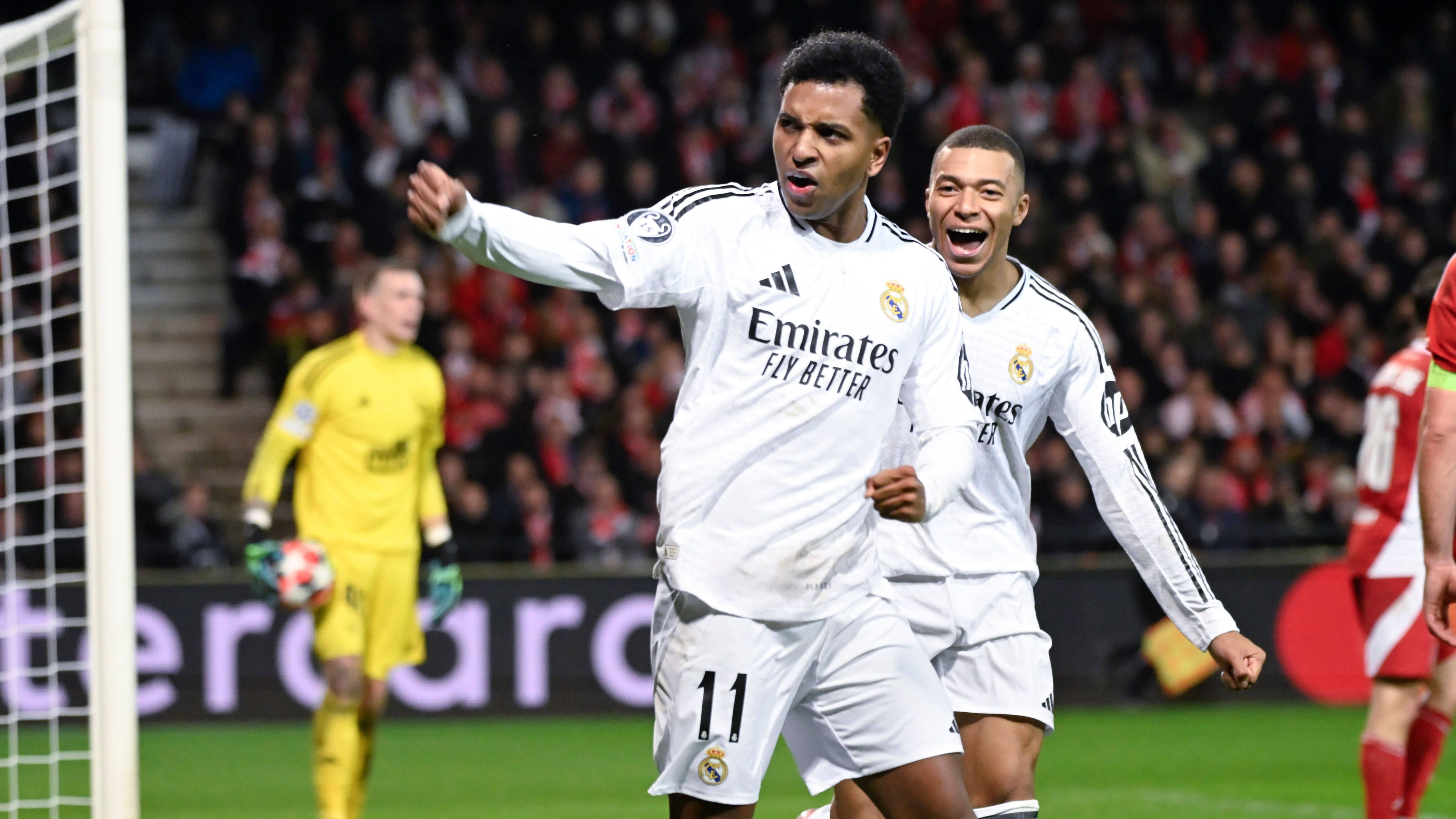 <strong>Rodrygo (Real Madrid)</strong><br>Al-Hilal arbeitet laut "Marca" an einer Nachfolge-Lösung für den abgewanderten Neymar. Demnach ist der saudi-arabische Klub an Real-Star Rodrygo interessiert und hat ihm bereits ein Angebot unterbreitet. Eine Ablösesumme wird nicht genannt, aber es sei "sicherlich ein dreistelliger Betrag". Bei Al-Hilal soll der Stürmer einen langfristigen Vertrag unterschreiben, der ihn zu einem der bestbezahlten Spieler der Liga-Geschichte macht. Rodrygo bevorzugt aber wohl einen Verbleib in Madrid.