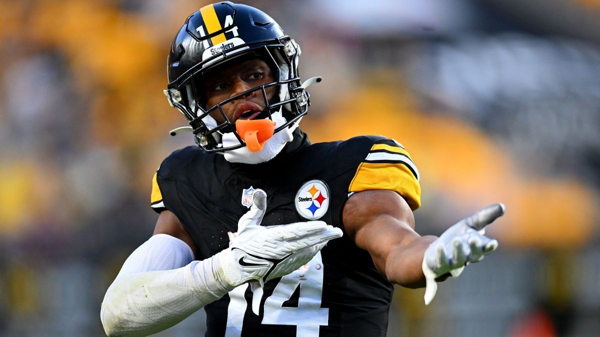 Arizona Cardinals v Pittsburgh Steelers