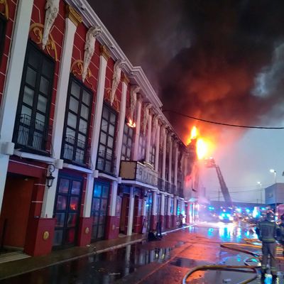 Murcia, Spanien: Am Sonntag sind in drei Diskotheken Feuer ausgebrochen. Die Todeszahl steigt stündlich.