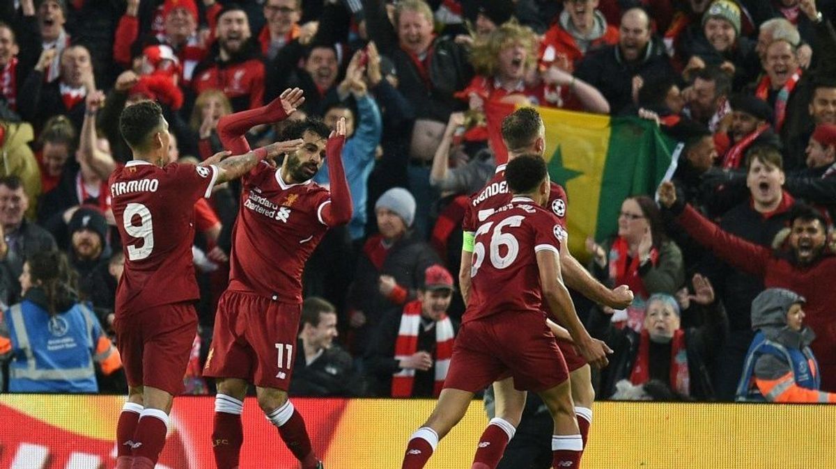 Liverpool feiert nach dem 5:2-Sieg im Hinspiel