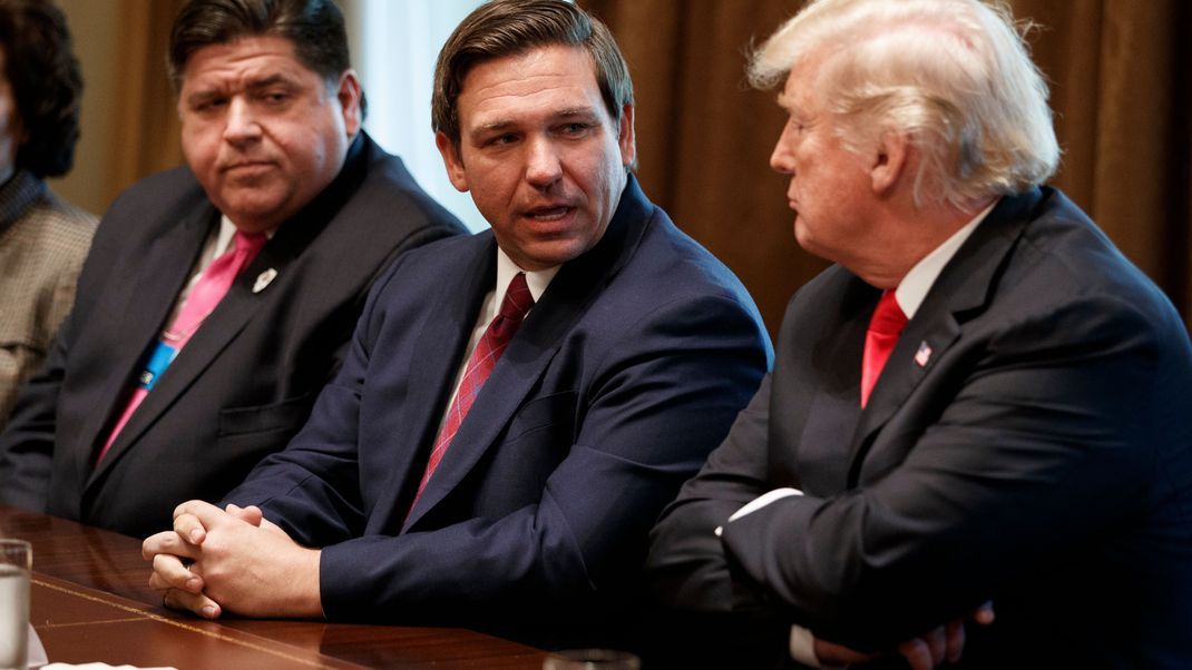 Die US-Republikaner Ron DeSantis und Donald Trump