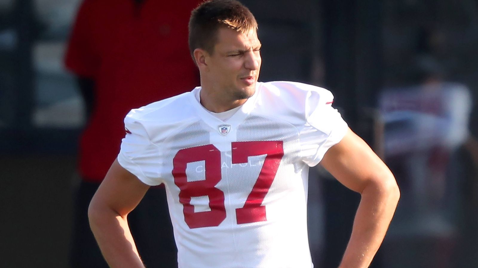 
                <strong>9. Rob Gronkowski</strong><br>
                Team: Tampa Bay BuccaneersPosition: Tight End
              