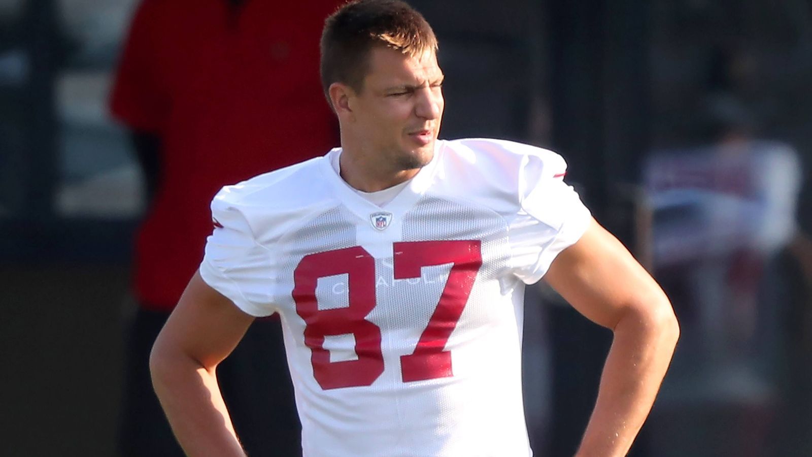
                <strong>9. Rob Gronkowski</strong><br>
                Team: Tampa Bay BuccaneersPosition: Tight End
              