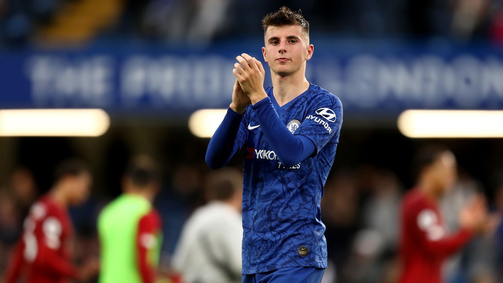 
                <strong>Mason Mount </strong><br>
                Alter: 20 JahreVerein: FC ChelseaPosition: Offensives MittelfeldNationalität: England
              