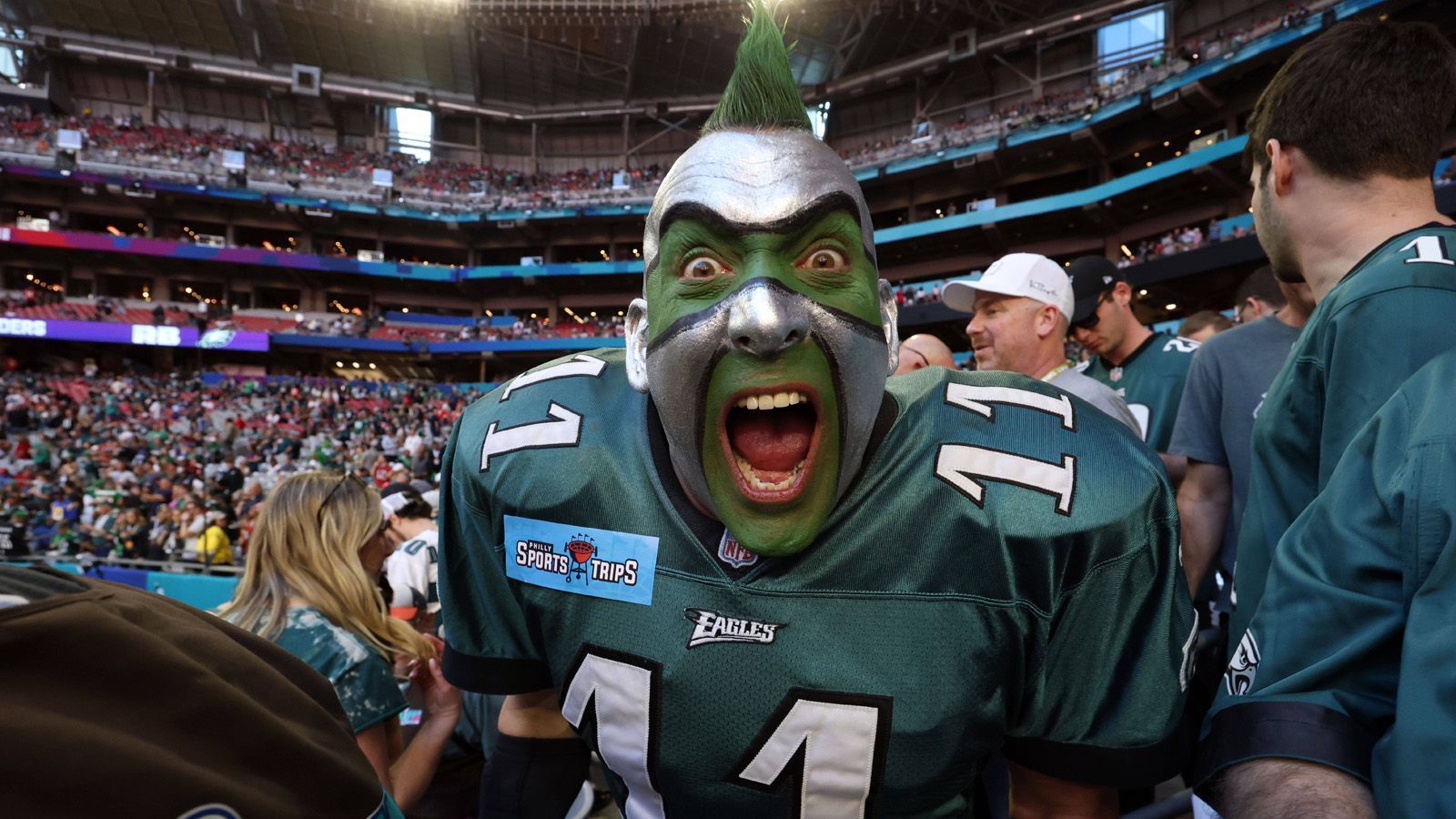 
                <strong>Super Bowl 2023: Die verrückten Fans der Philadelphia Eagles und Kansas City Chiefs </strong><br>
                Er ist bereit für das große Spiel.
              