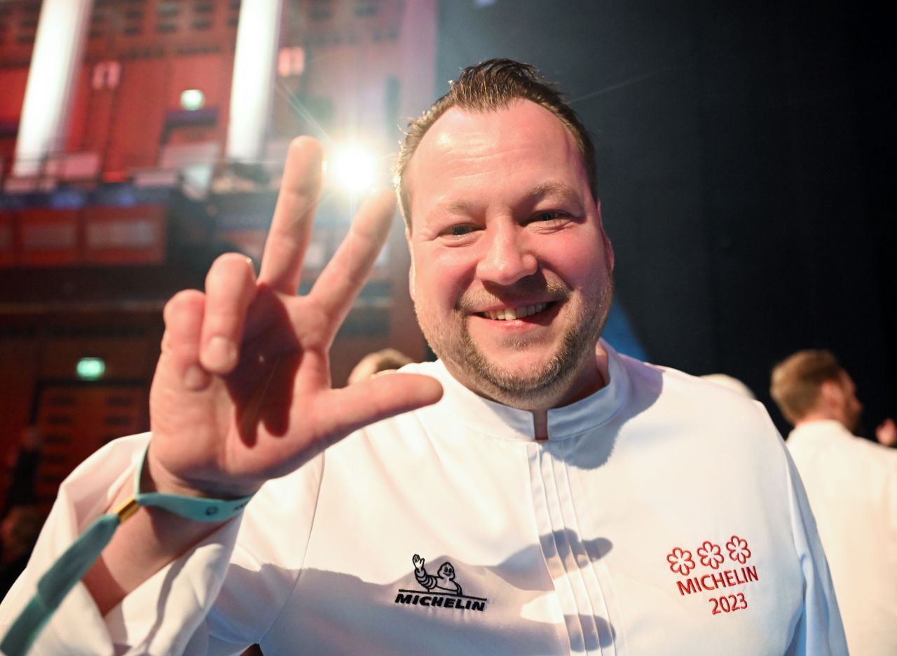 Jan Hartwig vom Restaurant «Jan» in München wurde zum dritten Mal mit einem Michelin-Stern ausgezeichnet.