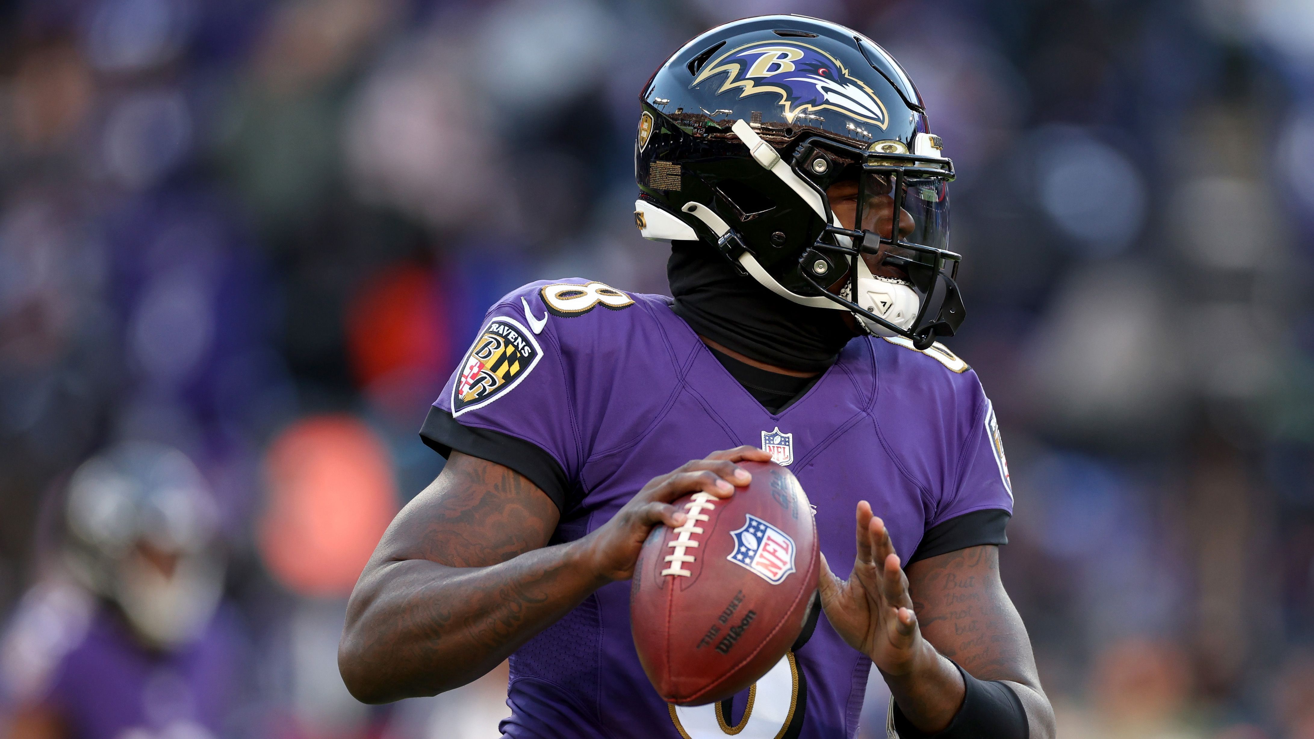 
                <strong>Lamar Jackson (Baltimore Ravens)</strong><br>
                &#x2022; <strong>University of Louisville: </strong>Kommunikationswissenschaften (ohne Abschluss)<br>
              