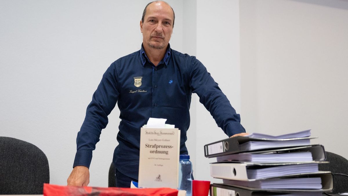 Erneuter Prozess gegen „Reichsbürger“ Peter Fitzek