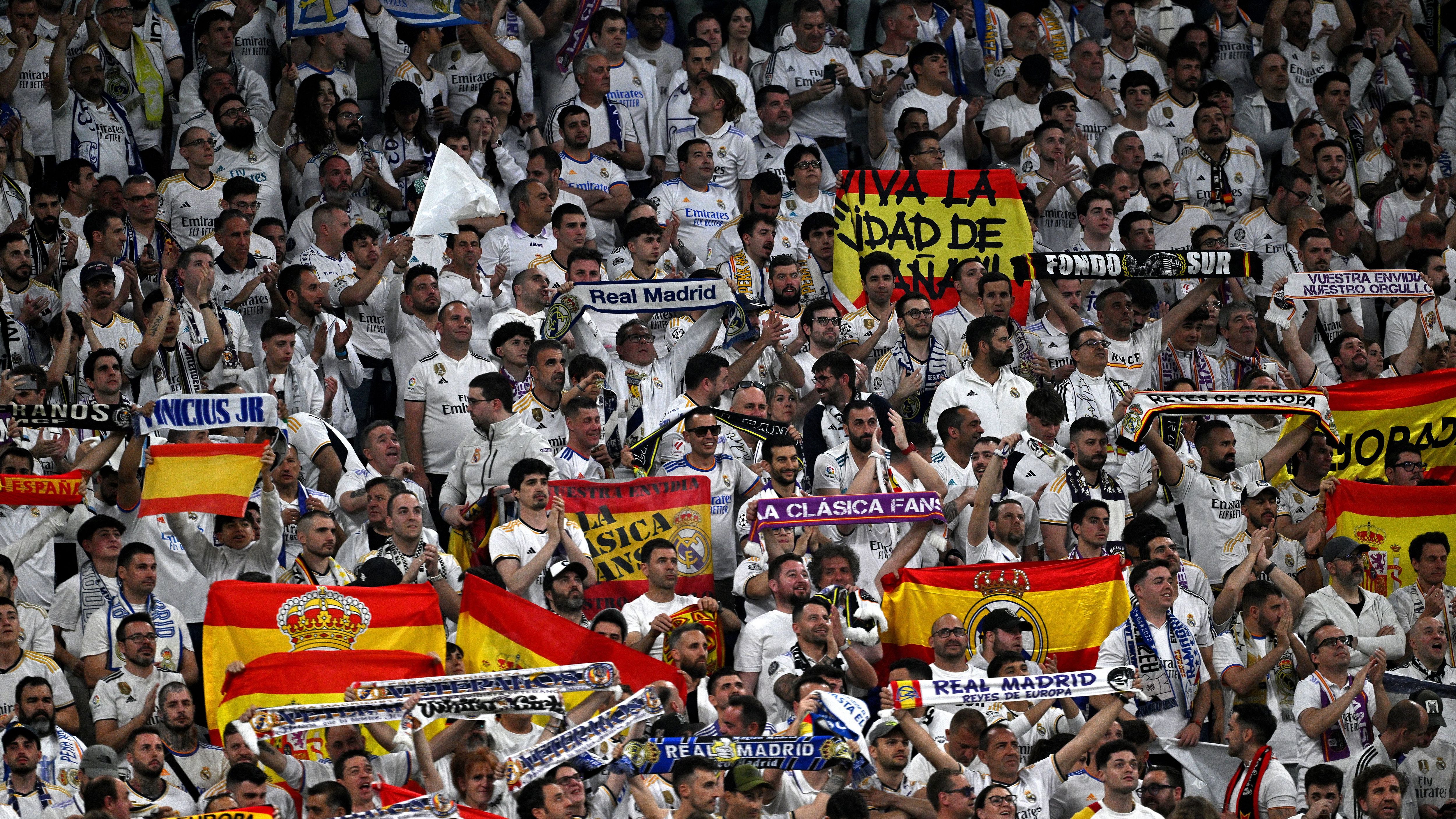 <strong>Mannschaft vs. Bernabeu</strong><br>Entgegen mancher Halbwahrheiten sind die Fans von Real unheimlich leidenschaftlich. Das Santiago Bernabeu gehört zu den Stadien, die einen Gegner erdrücken können. Genau das darf der Mannschaft, bei denen einige Spieler ihr Bernabeu-Debüt geben, nicht passieren. Die Anhängerschaft wird ein entscheidender Faktor werden.