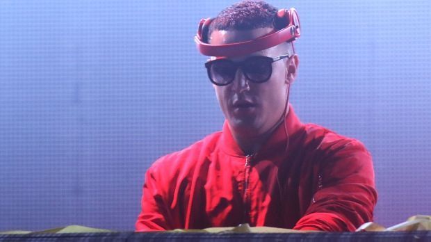
                <strong>DJ Snake</strong><br>
                DJ Snake, Lil Jon - Turn Down for What
              