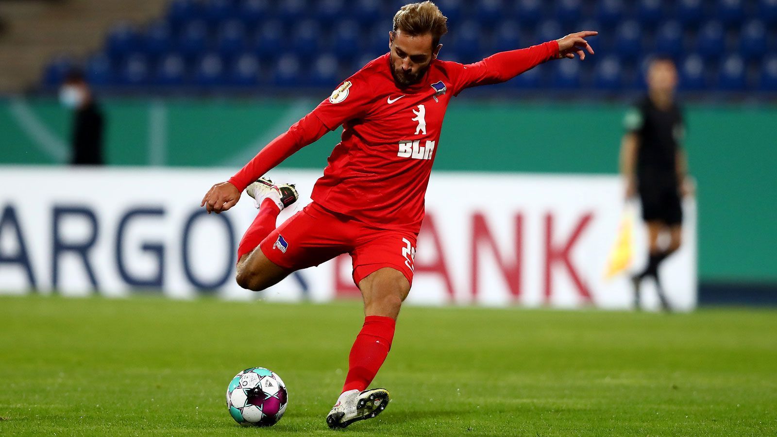 
                <strong>Platz 12: Lucas Tousart</strong><br>
                 - Verein: Hertha BSC Berlin - Marktwertsprung: + 4 Millionen Euro - Marktwert: 20 Millionen Euro
              