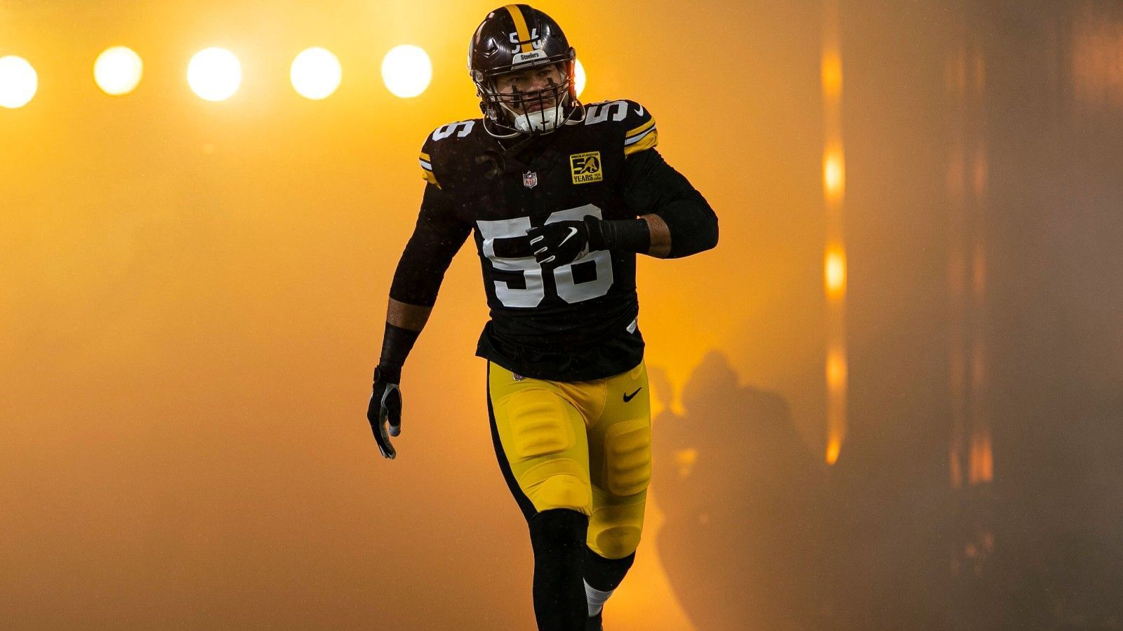 
                <strong>Pittsburgh Steelers – Alex Highsmith verlängern</strong><br>
                Die Pittsburgh Steelers sind eins der Teams, die ein wenig unter dem Radar fliegen. Genau das gleiche gilt für Linebacker Alex Highsmith. Aber er ist eine verlässliche Sack-Maschine. Als Konter-Part zu T.J. Watt verdient auch er einen Vertrag.
              