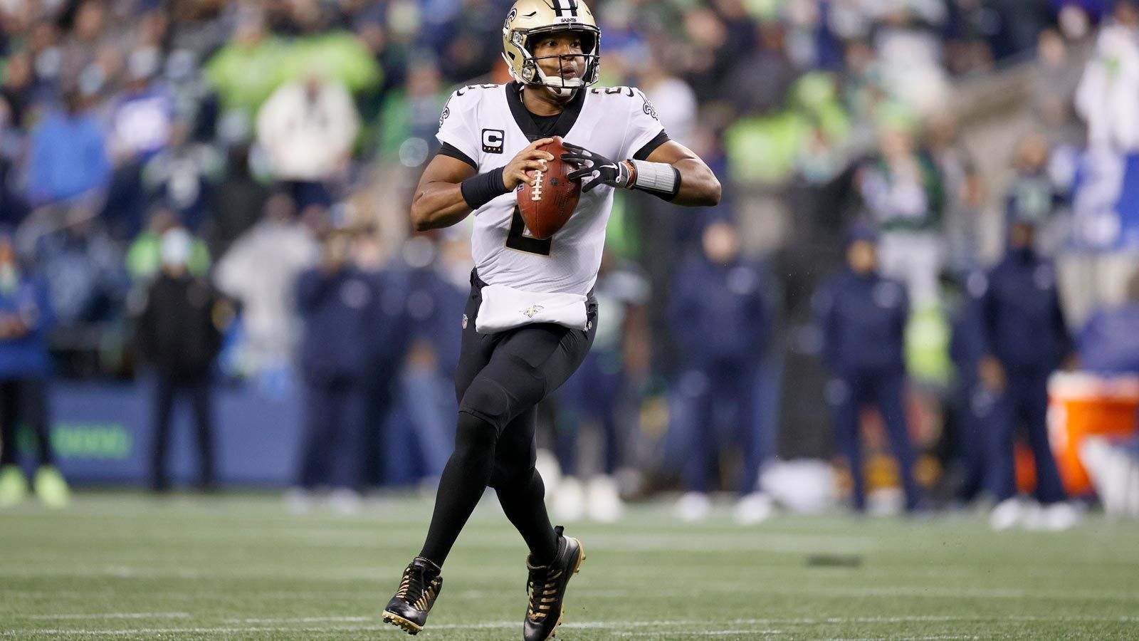 
                <strong>Quarterback</strong><br>
                2022: 29,7 Millionen US-Dollar - 2021: 24,1 Millionen US-Dollar - (Im Bild: Jameis Winston von den New Orleans Saints)
              