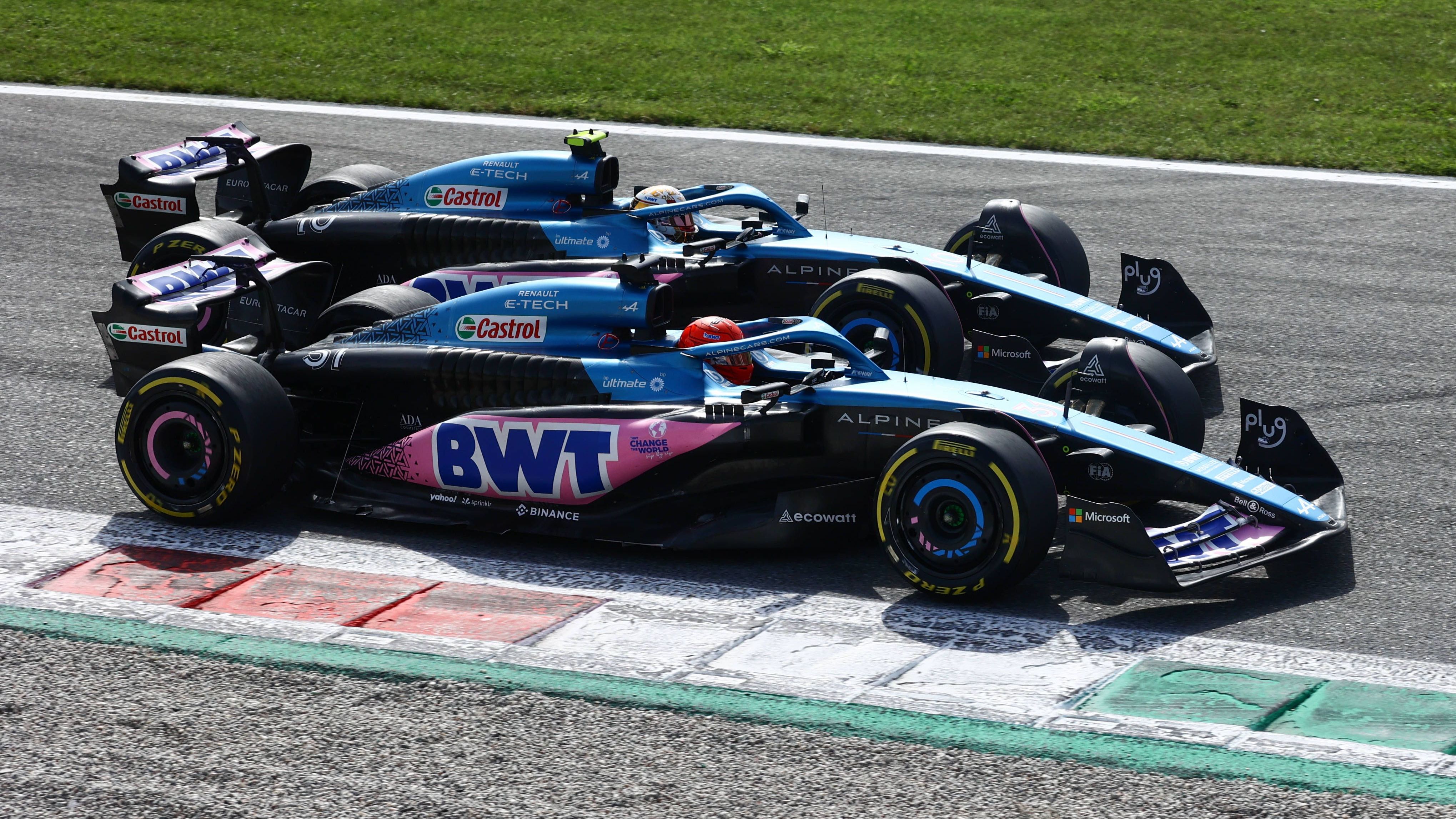 <strong>Verlierer: Alpine</strong><br>Vom Himmel zur Hölle binnen sieben Tagen - für Alpine war genau das die Realität. In Zandvoort vor einer Woche fuhr Pierre Gasly noch auf das Podium, auf der Highspeed-Strecke in Monza waren die Franzosen aufgrund ihres schwachen Motors komplett chancenlos. Alpine hängt weiter auf Platz sechs der Konstrukteurs-WM fest - viel zu wenig für die hochtrabenden Ansprüche.