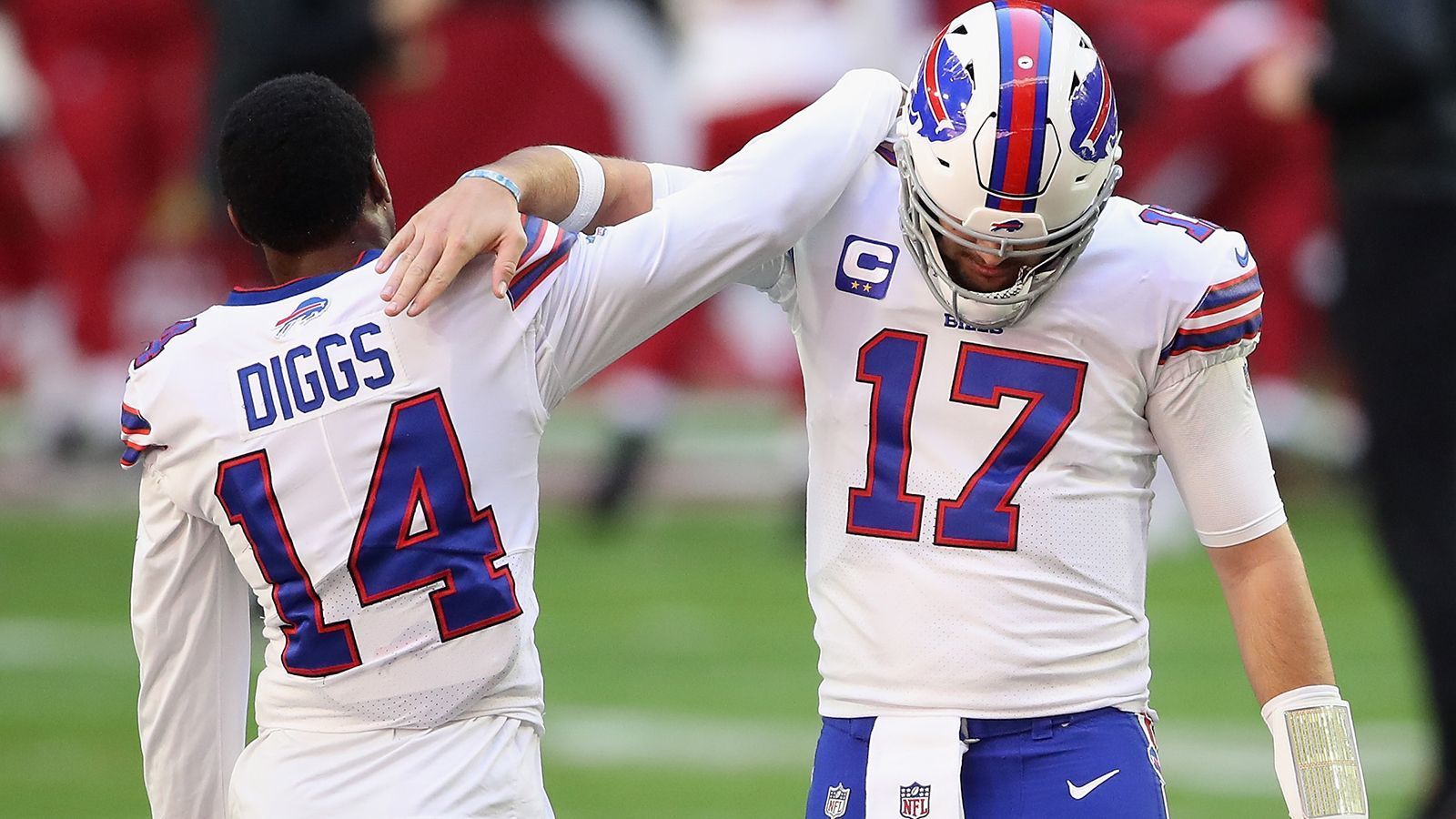 
                <strong>Buffalo Bills</strong><br>
                Die Bills waren eines der Teams, dass in der letzten Saison den größten Sprung gemacht hat. Im Draft verstärkte Buffalo die Breite an der Beschützerfront mit Tommy Doyle (LT) und Spencer Brown (RT). Mit Gregory Rousseau (DE) erweitert ein Erstrundenpick die Power an der Defensive Line. In der Defensive haben die Bills weiterhin Verbesserungspotenzial, allerdings im positiven Sinne. Der Pass-Rush wurde im Draft verstärkt. Jetzt müssen sich die jungen Burschen beweisen.
              