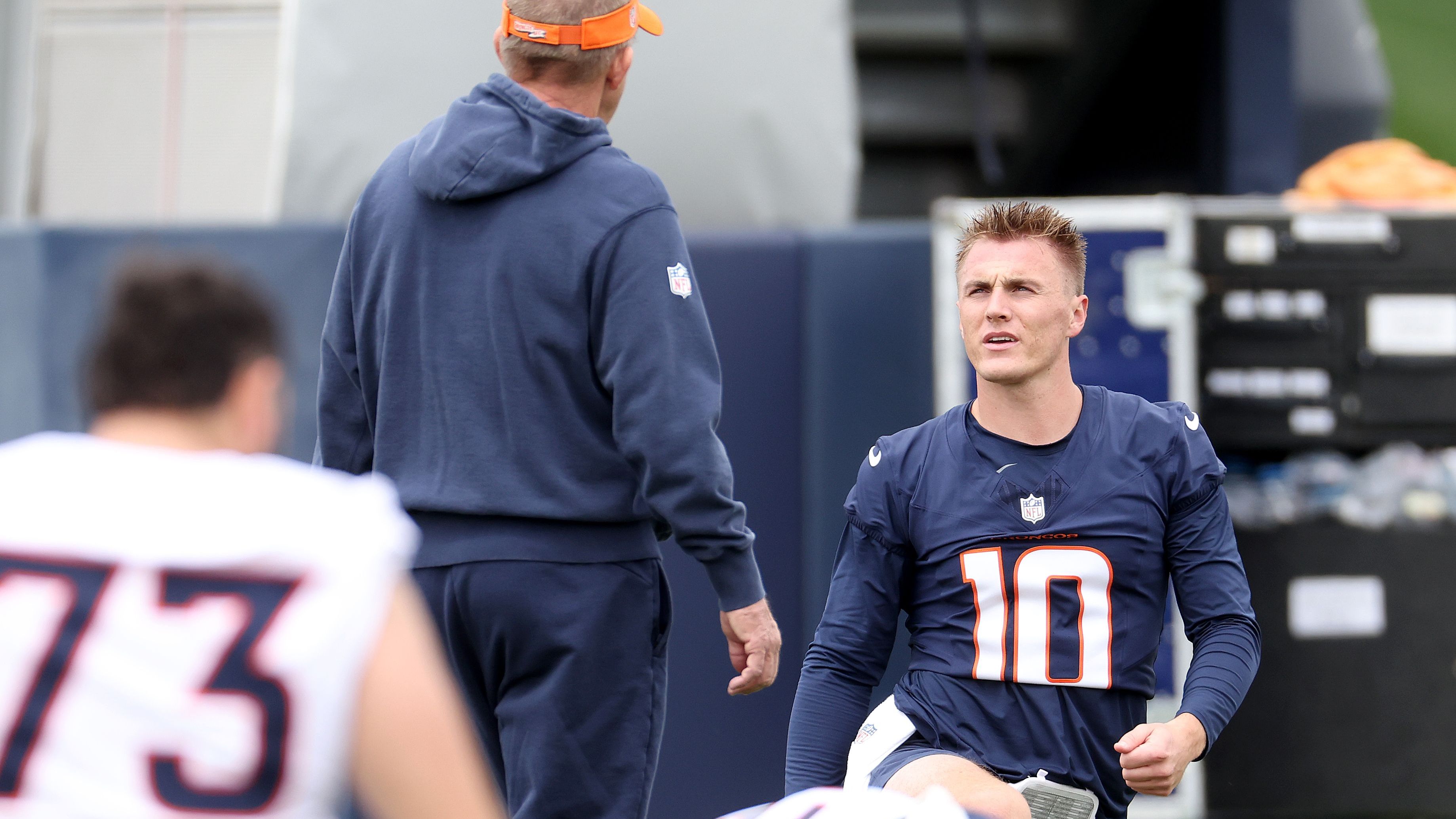 <strong>30. Denver Broncos: Bo Nix &amp; Courtland Sutton</strong><br>Sehr viel Ungewissheit in Denver. Bo Nix muss sich als Rookie-Quarterback erstmal einfinden. Oder spielt doch Zach Wilson? Courtland Sutton ist stark, aber wirkte aufgrund des Aderlasses zuletzt offenbar besorgt. Reicht diese Offense, um vorne mitzuhalten? Bedenklich.