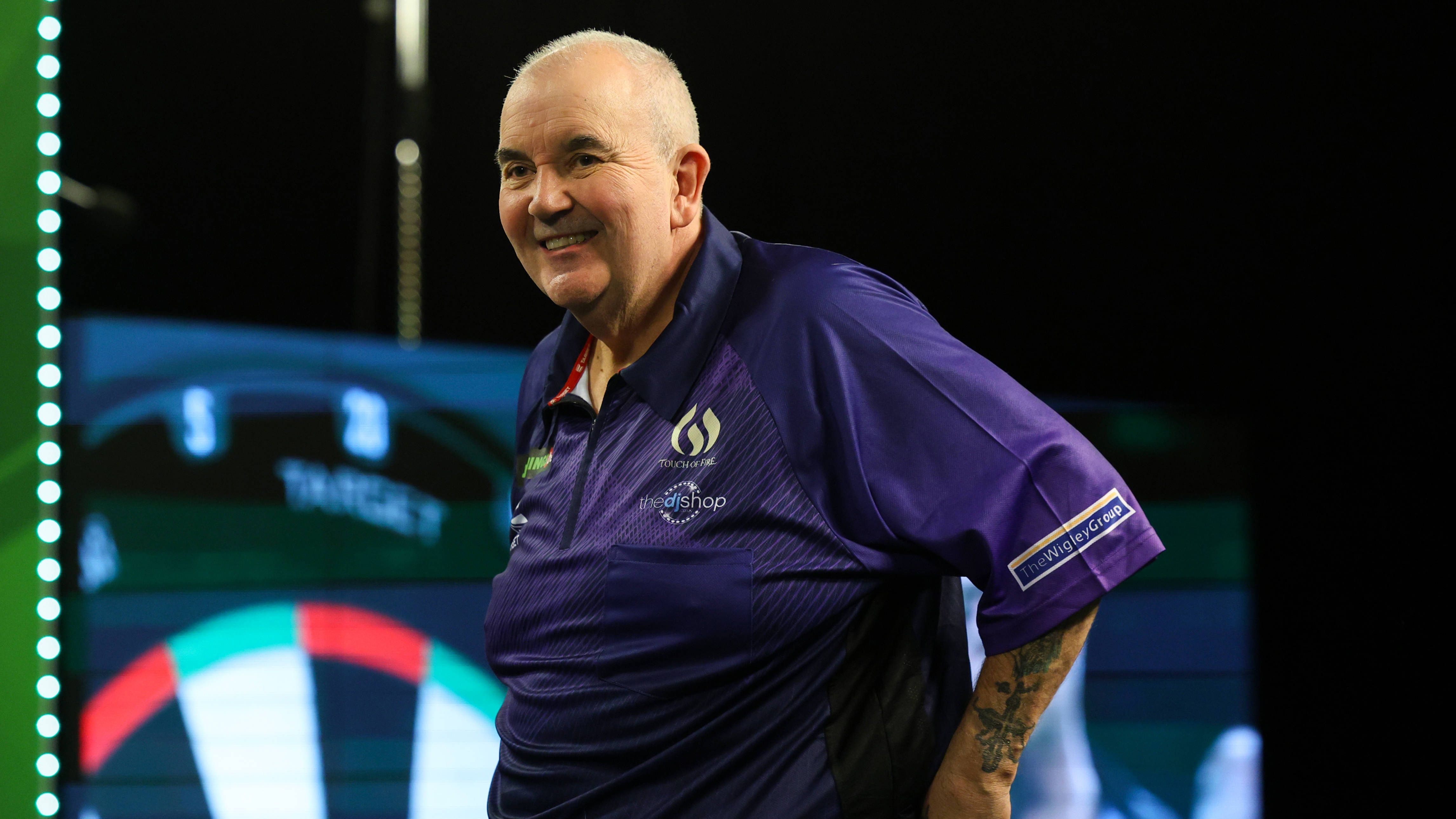 Phil Taylor<br>Die Darts-Legende hat zwar endgültig ihren Rücktritt vom Sport angekündigt, einen Platz in dieser Liste verdient sie dennoch. Taylor ist großer Anhänger seines Heimatvereins Port Vale aus Stoke-on-Trent.&nbsp;